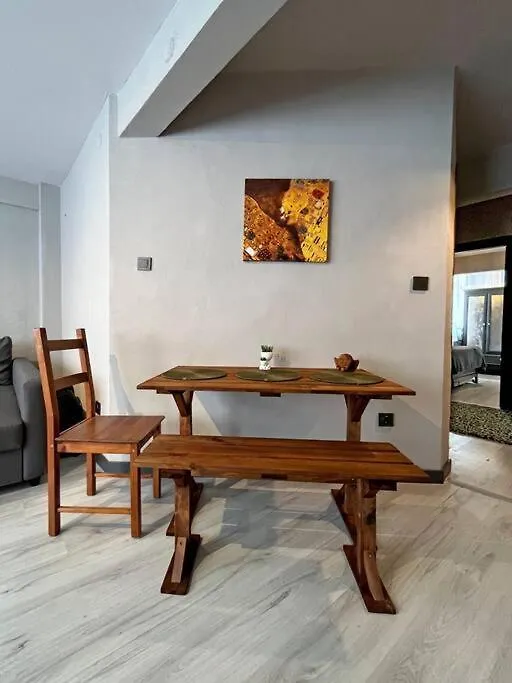 Apartment Central & Cosy Flat For 4 Person Istanbul